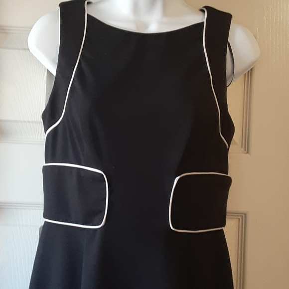 A.B.S dress - Picture 2 of 8